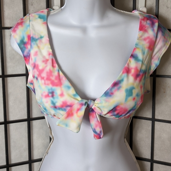Adore Me Stretch Crop Top. M - Picture 1 of 6